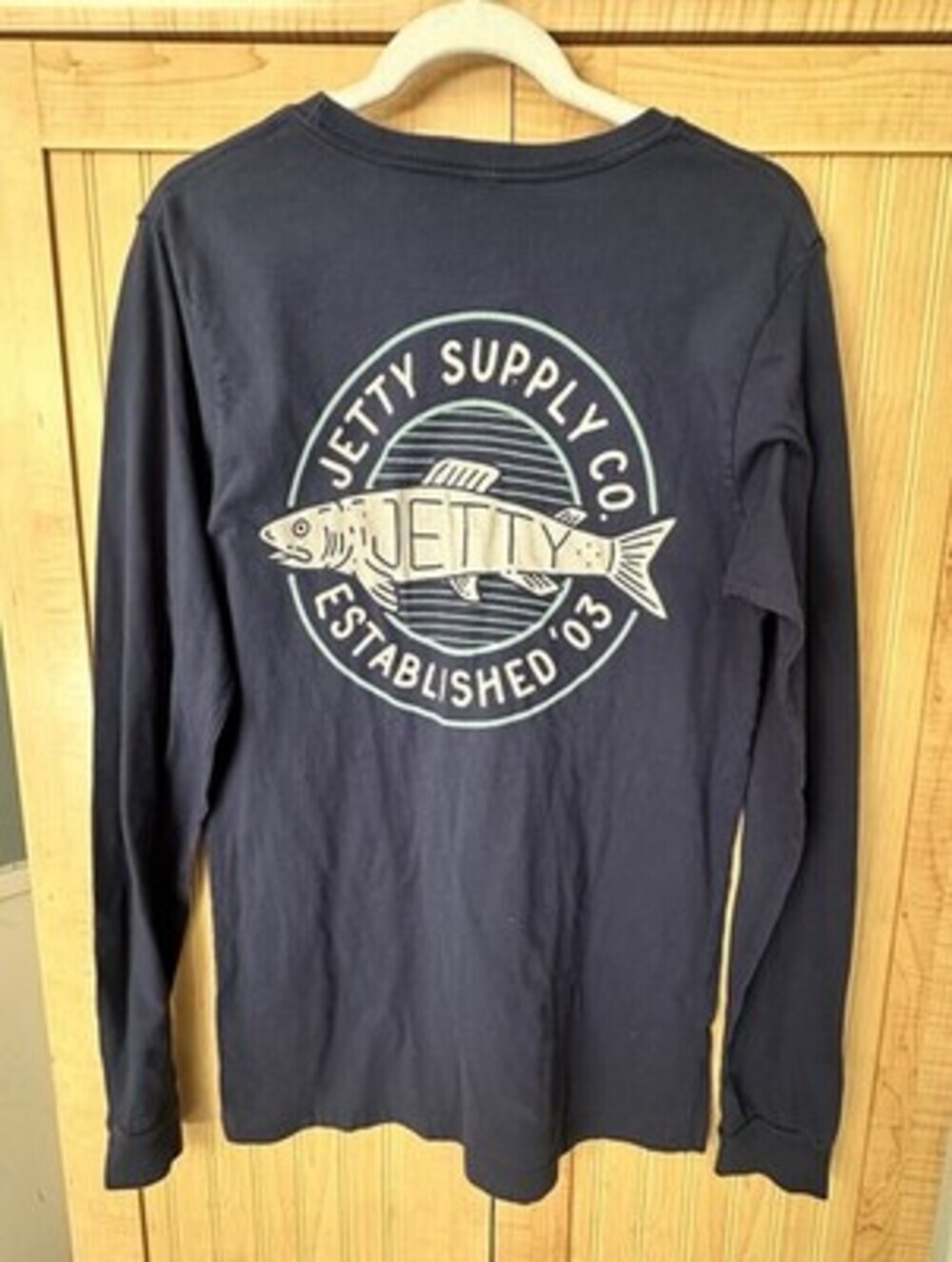 JETTY SUPPlY COMPANY -‎ Long Sleeve Fish Graphic T-Shirt -  Size M - 100% Cotton